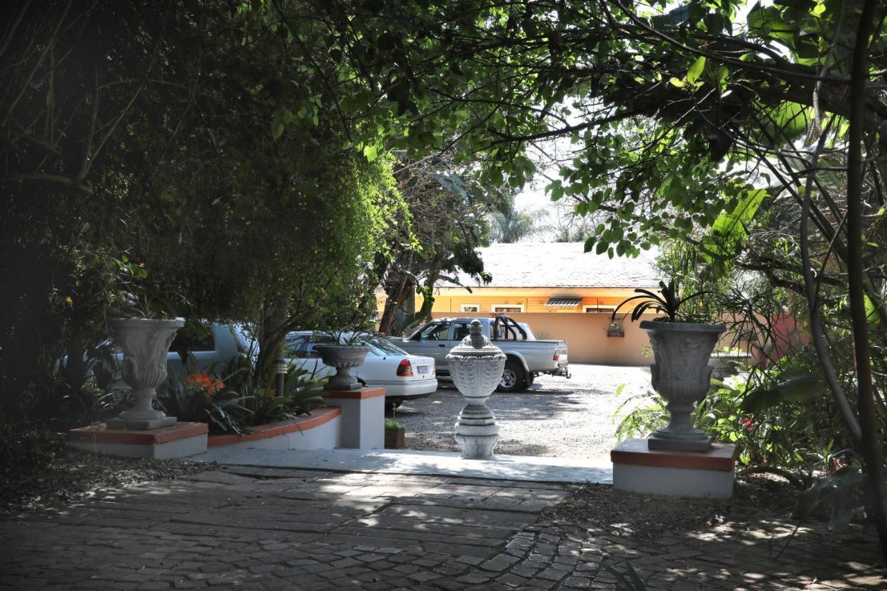 Brooklyn Guesthouses Pretoria-Noord Eksteriør billede